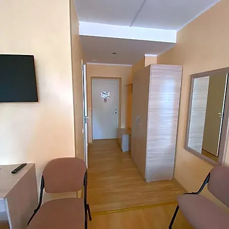 Laine Otel Narva-Jõesuu