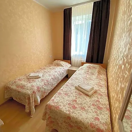 Laine Otel